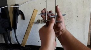 Универсальная подставка под удилище и спиннинг своими руками.