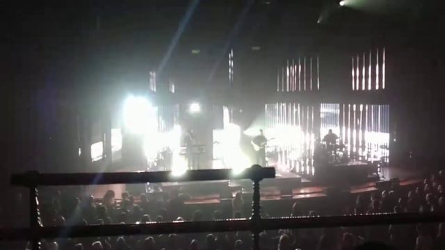 alt-J - Deadcrush (Live at Massey Hall) смотреть онлайн