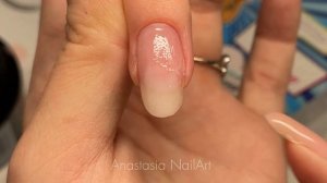 Маникюр и коррекция верхними формами самой себе (обе руки)