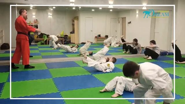 Кравцов Владимир тренер по каратэ смотреть онлайн