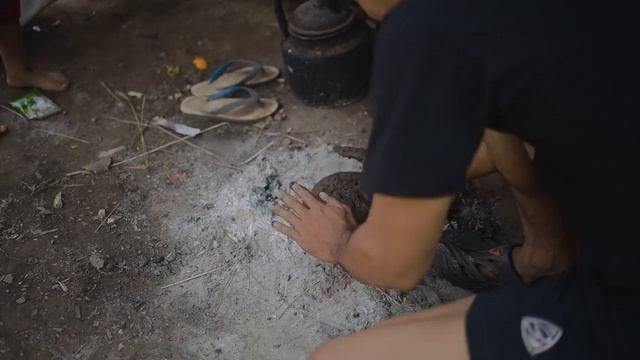 How to Burn egg in jungle смотреть онлайн