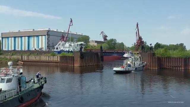 Спуск сухогруза 'Идель 3' нижегородской судоверфи 'Красное Сормово' Проект RSD59 смотреть онлайн