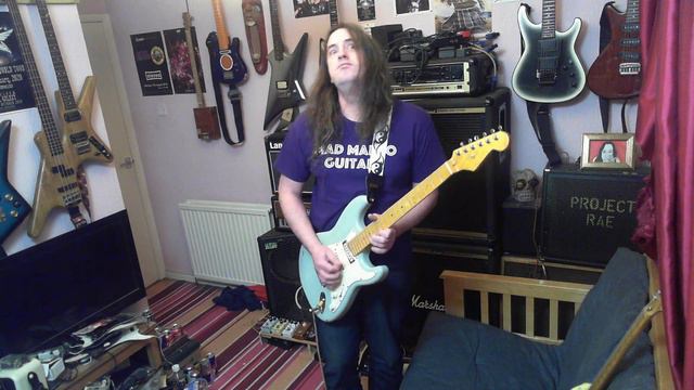relic'd malko strat with 60s kawai pickups смотреть онлайн