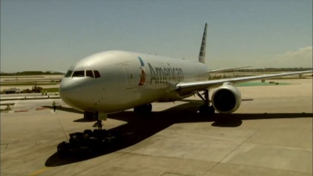 American Airlines raising baggage fees and changing how customers earn frequent-flyer points смотреть онлайн