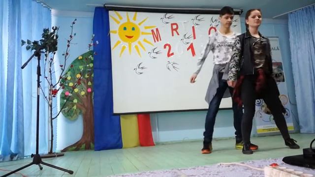 Dans modern(flashmob) смотреть онлайн