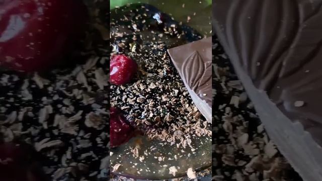 Chantal Thomass - аромат ягодного десерта? смотреть онлайн