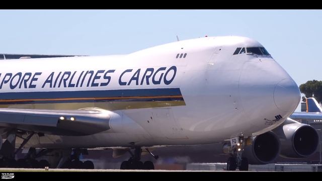 45 MINS Of EXCELLENT CLOSE UP Plane Spotting | A380 B777 A350 B747 A330 B787 | Melbourne Airport