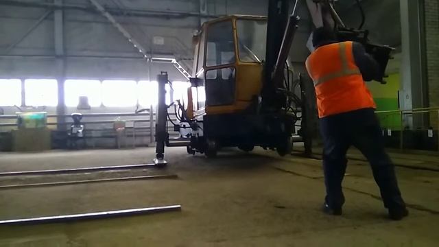 Парковка на зиму, езда боком. Просто встали и пошли. Шагающая ЖД техника. смотреть онлайн