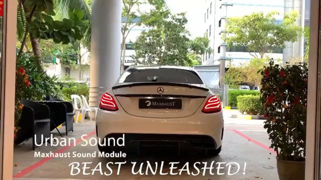 Mercedes-Benz W205 C200 with MaxhausT смотреть онлайн