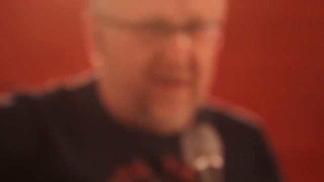 Не плачь священик скоро грянет гром!(автор и исполнитель Сергей Демидович) смотреть онлайн