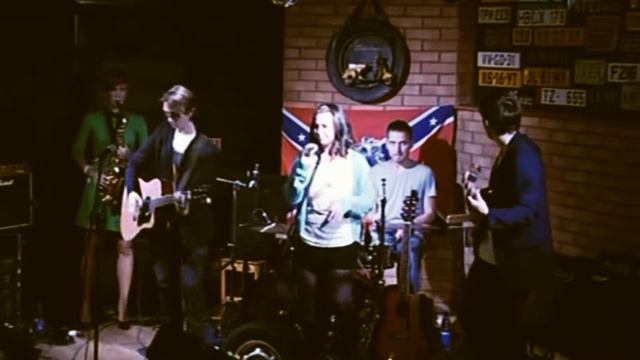 КОРИЦА - Мысли (live в рок-клубе Колесо) смотреть онлайн