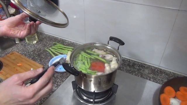 Суп-пюре. Для беззубых стариков и привередливых детей :-) смотреть онлайн