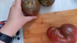 Томат бычье сердце: оранжевое, черное, классическое. Сравнение 3 сортов Бычье сердце