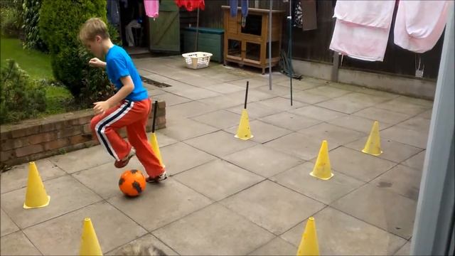 english messi. Henry hoare. cone king смотреть онлайн