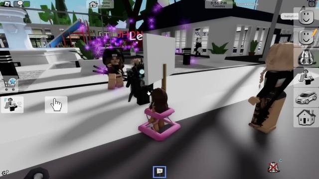 ИЩУ МАМУ в Брукхейвен РП Роблокс! Смешная история в Brookhaven RP Roblox смотреть онлайн