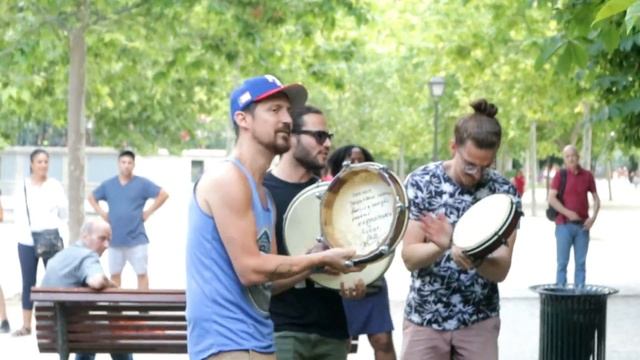 Puertorriqueños en Madrid//Parque del Retiro смотреть онлайн