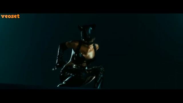 А у кошки четыре ноги позади длинный хвост смотреть онлайн