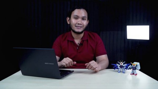 ASUS Vivobook 14X (M1403Q)