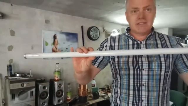 А Вам слабо... зажечь лампу руками? смотреть онлайн