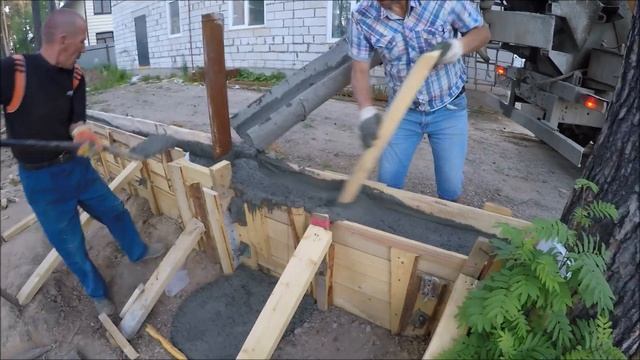 Заливка бетона в опалубку по жесткому или мощная опалубка из дюймовки смотреть онлайн