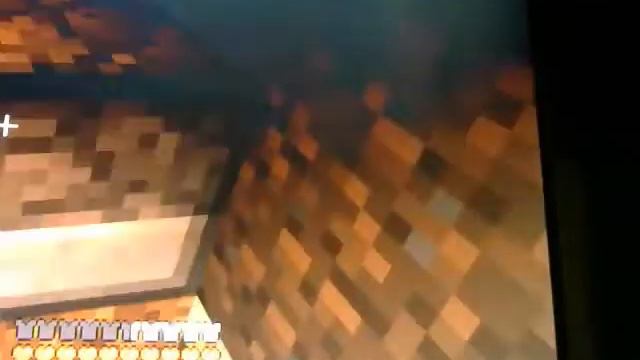 копаю камень я видела крипера!чуть не взорвал мой дом!!!!! смотреть онлайн