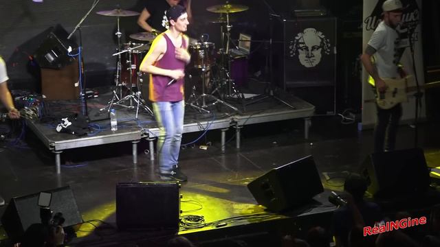 Игрушки - Скайп, Самым первым (клуб "Театръ" 02.01.2015) смотреть онлайн