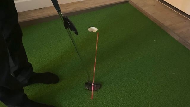 Short Game Gains Precision Putting Laser смотреть онлайн