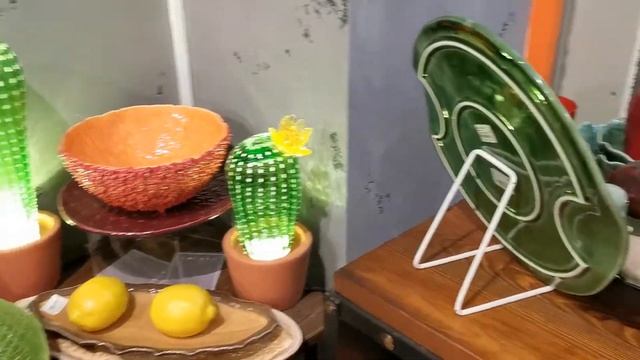 Уникальная португальская дизайнерская посуда от «Bordallo Pinheiro» смотреть онлайн