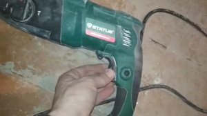 Обзор перфоратора Status Professional. Лучший перфоратор. Купили в магазине «Апельсин», г. Рязань.