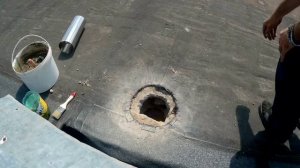 Печь для отопления гаража. Гильзовка плиты перекрытия для дымохода