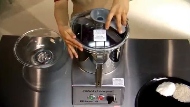 The Robot Coupe 7 Quart Variable Speed Blixer смотреть онлайн