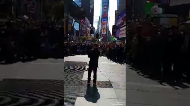 Jet Li in Time's Square смотреть онлайн