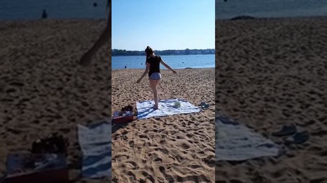 Vlog - Зараннее подготовилась.Еду на пляж. Загорать! Очень жарко. #Кристи#Карамелька смотреть онлайн