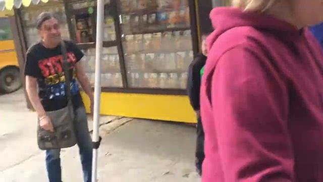 Идём на трамвайное кольцо к Оксане #эльмаш смотреть онлайн