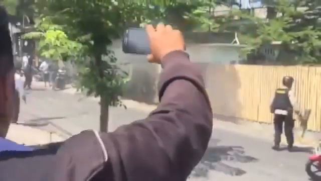 Почему нельзя стрелять по ногам в конечности и т.п. смотреть онлайн