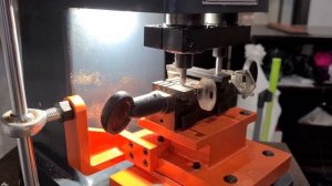 Да, это возможно! Изготовление Английского ключа на Вертикальном станке .