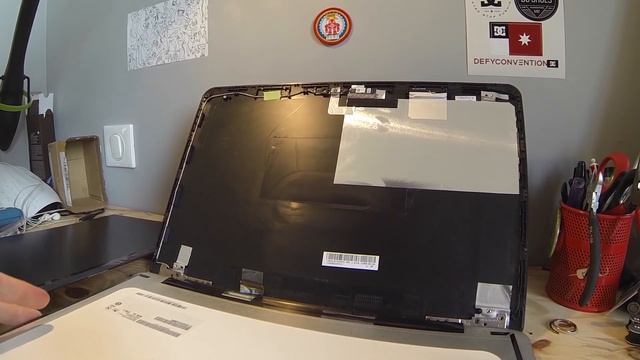 How To Replace The Laptop Screen On A Asus X555L