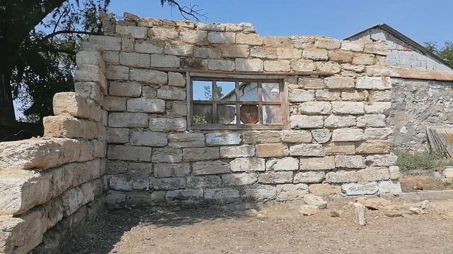 Работа кипит, подготавливаем стройплощадку для строительства нашего каменного дома. смотреть онлайн