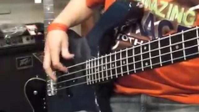 Wagoners's Music Shop Washburn T14 Taurus bass смотреть онлайн