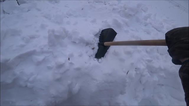 Бросил снегоход в лесу на три дня .Не смог выехать из леса.Выползаю ползком.Едем на тайге 550V смотреть онлайн