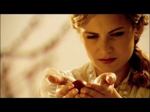 Дивна Любоевич  Христос Воскресе, радост донесе!