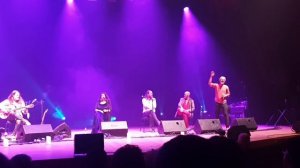 Estas Tonne in Israel 15.11.22 With Friends