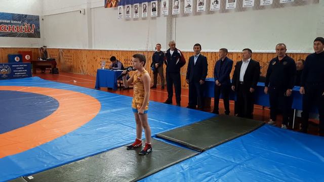 Ратибор Ялатов - "Помним" - Н. Зарембо #Грекоримскаяборьба #ДеньПобеды смотреть онлайн