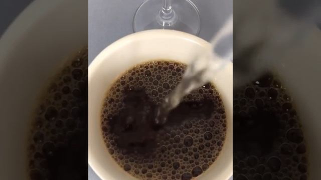 Вкусное видео «Кофе с молоком» смотреть онлайн