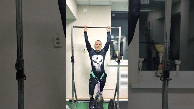 Подтягивание с гирей 16 кг на максимум смотреть онлайн