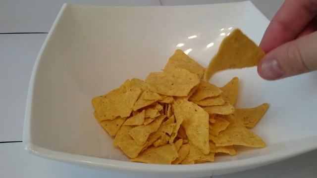 Nachos! Delicados! С Нежнейшим Сыром! Кукурузные чипсы! смотреть онлайн