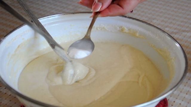 ОЛАДУШКИ. НАКОНЕЦ-ТО НАШЛА ИДЕАЛЬНЫЙ РЕЦЕПТ. РЕЦЕПТ-БОМБА! ВСЕ ДЕЛО В МАНКЕ И ТЕМПЕРАТУРЕ КЕФИРА. смотреть онлайн