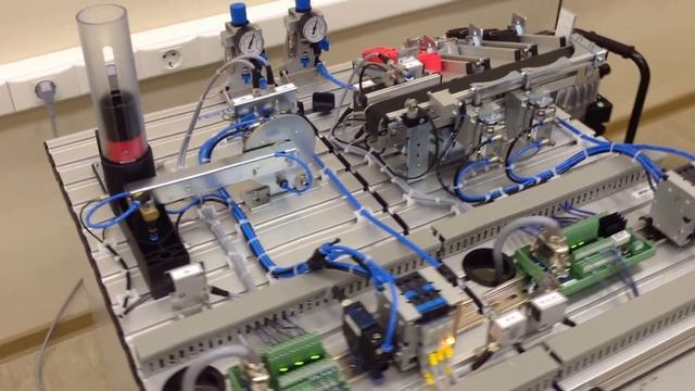 FESTO Пневматика автоматизированная линия MPS
