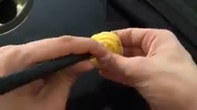 Carving. Делаем розу из картошки , очень просто ! смотреть онлайн