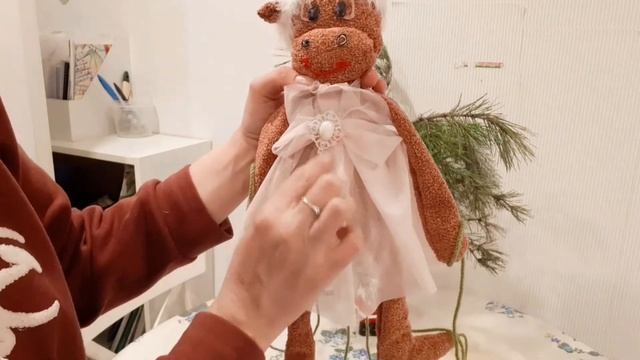 Новогодняя поделка в школу- Бычок. смотреть онлайн